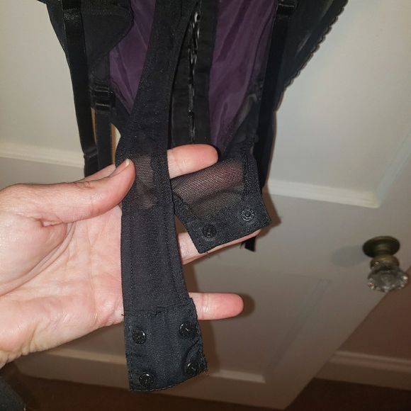 💞 Victoria's Secret Plum Bustier Bodysuit sz L - Picture 5 of 10